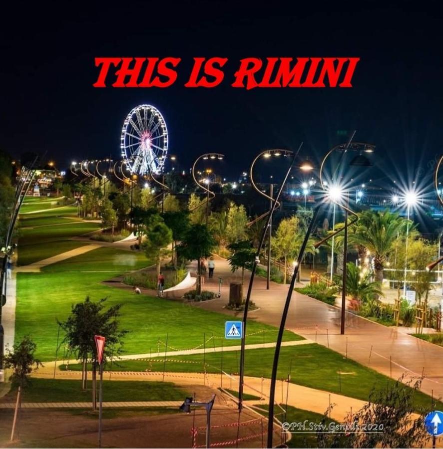 Hotel Brezza Rimini Bagian luar foto